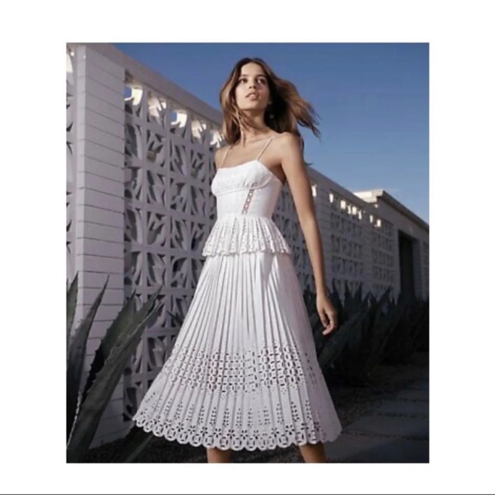 Gianni Bini White Eyelet Pleat Dress NWT